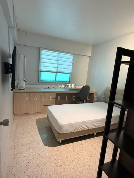 435 ANG MO KIO AVENUE 10 photo 3