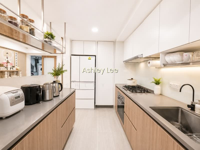 RIVERCOVE RESIDENCES EC