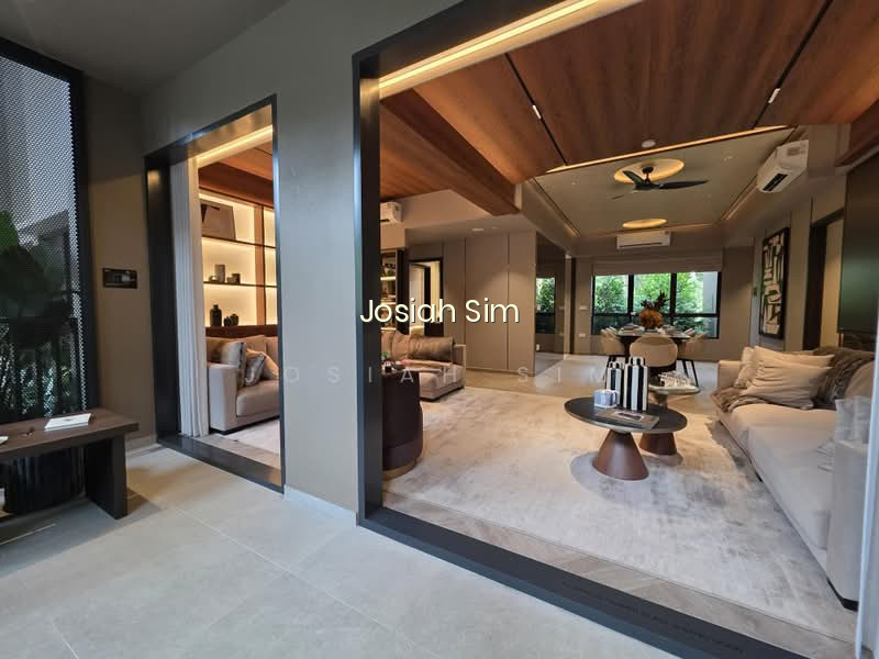 SPRINGLEAF RESIDENCE photo 2