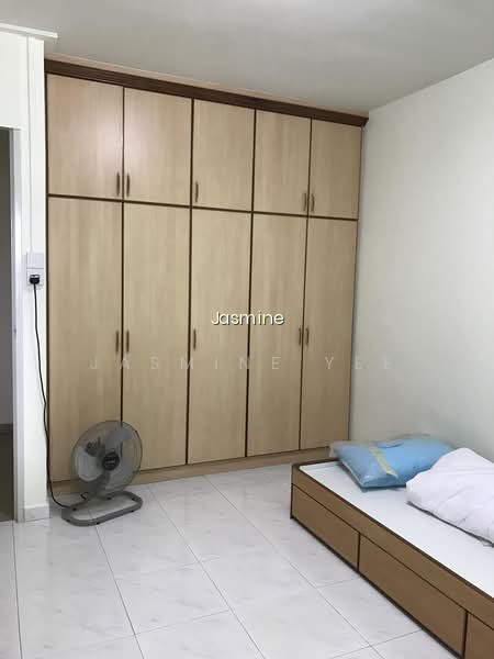 526 SERANGOON NORTH AVENUE 4 image 1 of 10