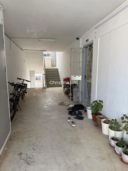 385 TAMPINES STREET 32 photo 5