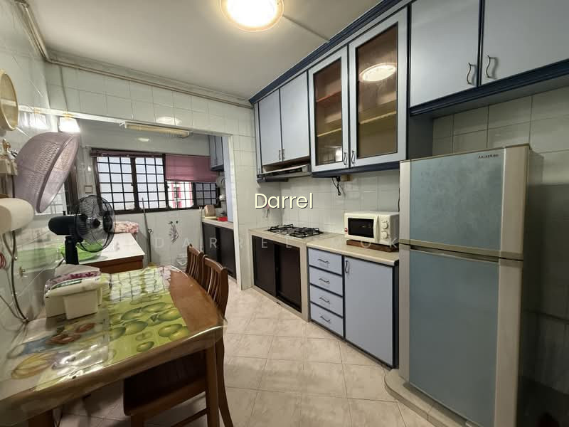 330 SEMBAWANG CLOSE image 1 of 10