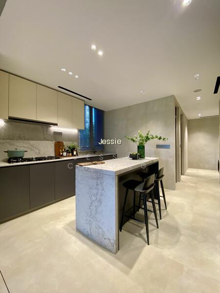 UPPERHOUSE AT ORCHARD BOULEVARD photo 2