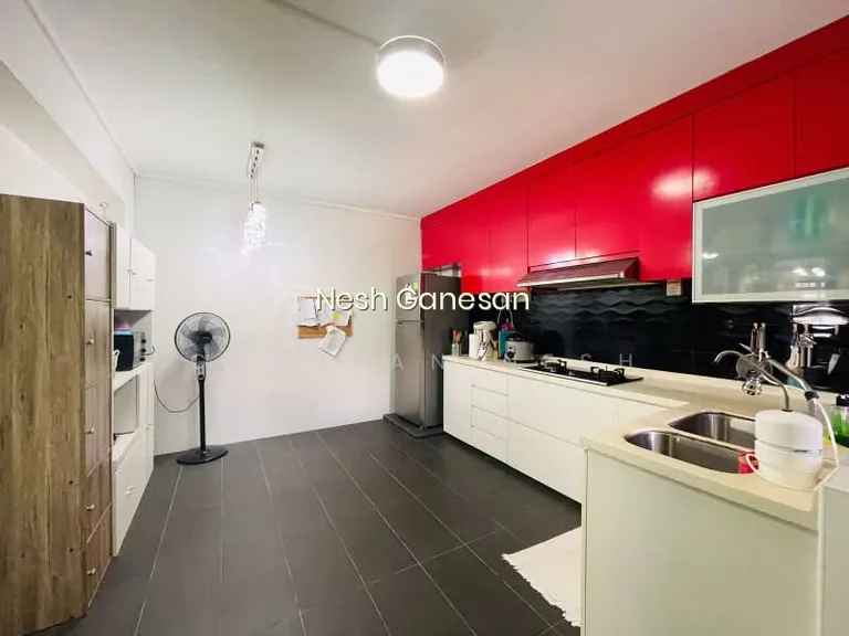 496D Tampines Avenue 9 image 1 of 10