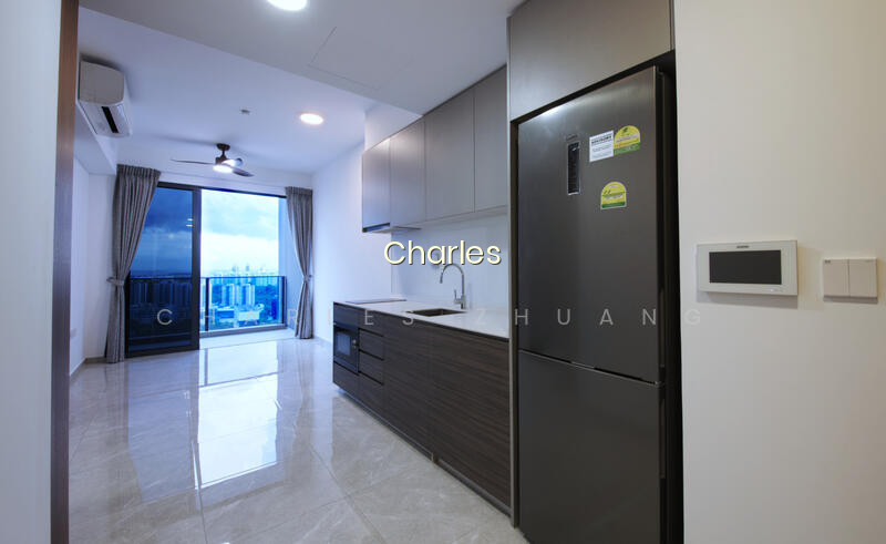 STIRLING RESIDENCES photo 3