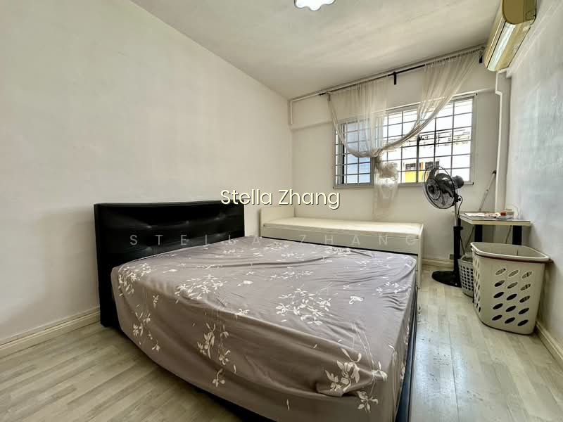 161 TAMPINES STREET 12 photo 6