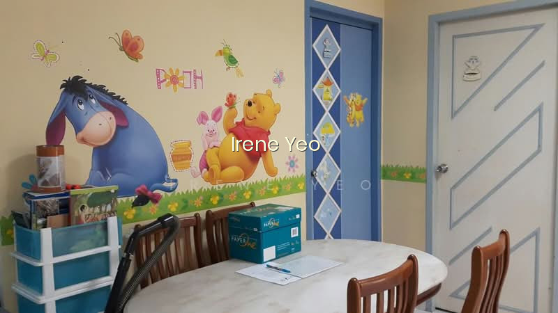 385 TAMPINES STREET 32 photo 3