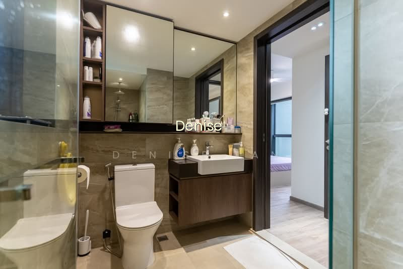 RIVERFRONT RESIDENCES photo 4