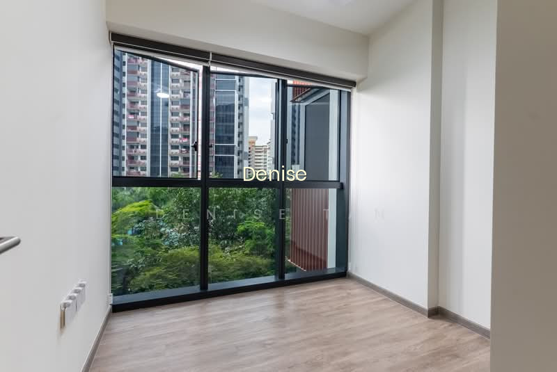 RIVERFRONT RESIDENCES photo 6