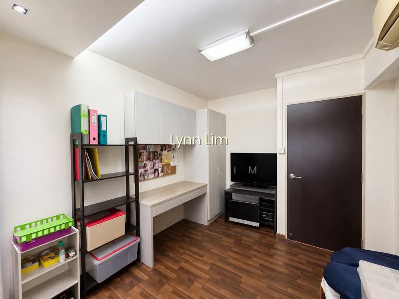 36 JALAN RUMAH TINGGI photo 4