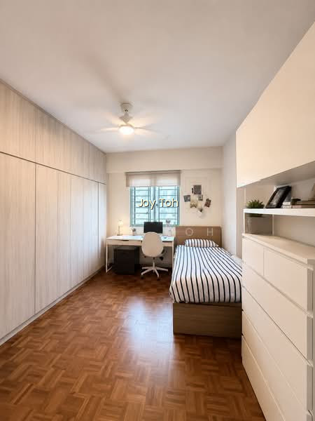 WEST BAY CONDO photo 5