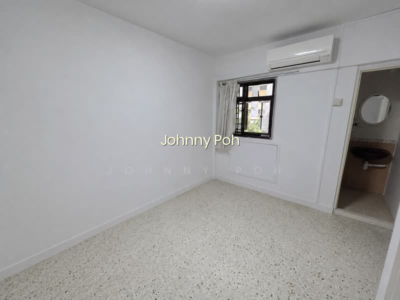 319 ANG MO KIO AVENUE 1 photo 5