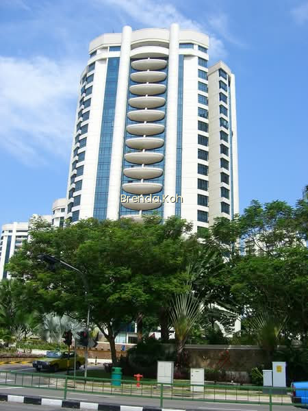 VALLEY PARK 10