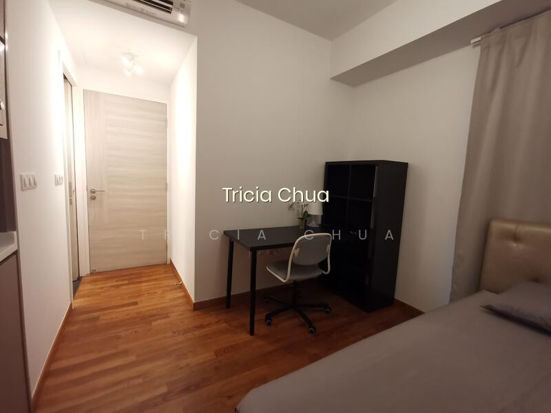 SOPHIA HILLS photo 2