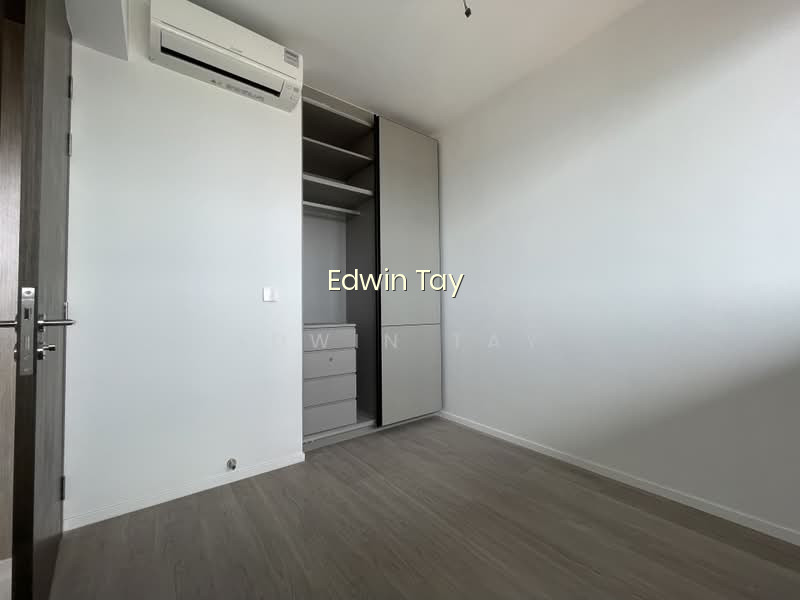 AMO RESIDENCE 10