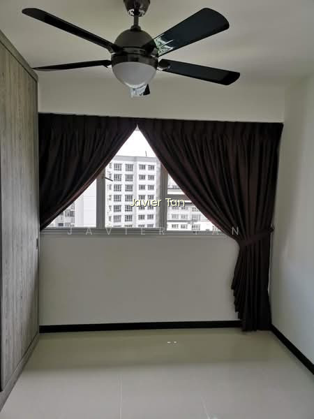 363B SEMBAWANG CRESCENT photo 2