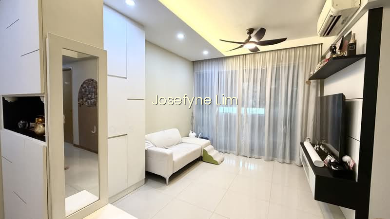 THE TAMPINES TRILLIANT image 1 of 10