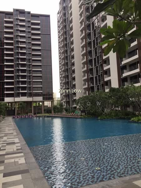 SIMS URBAN OASIS 5