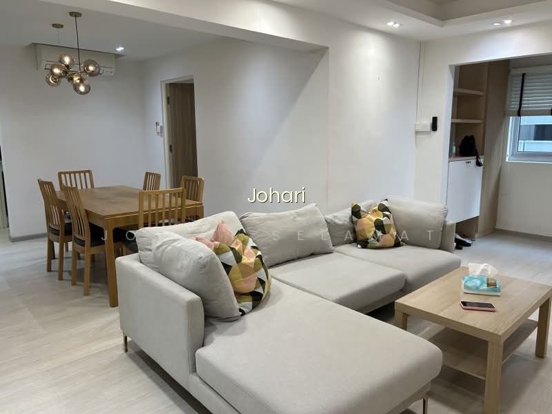 BLK 868 TAMPINES photo 5
