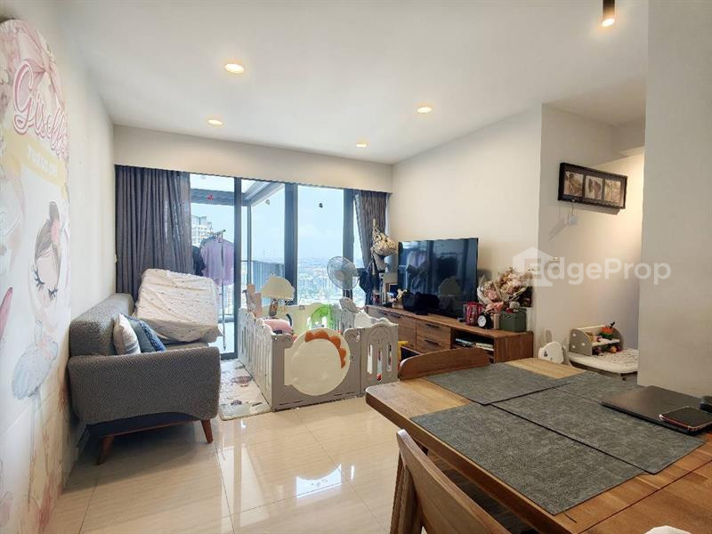 311A CLEMENTI AVENUE 4 image 1 of 9