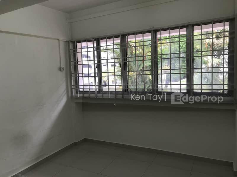 347 ANG MO KIO AVENUE 3 photo 3