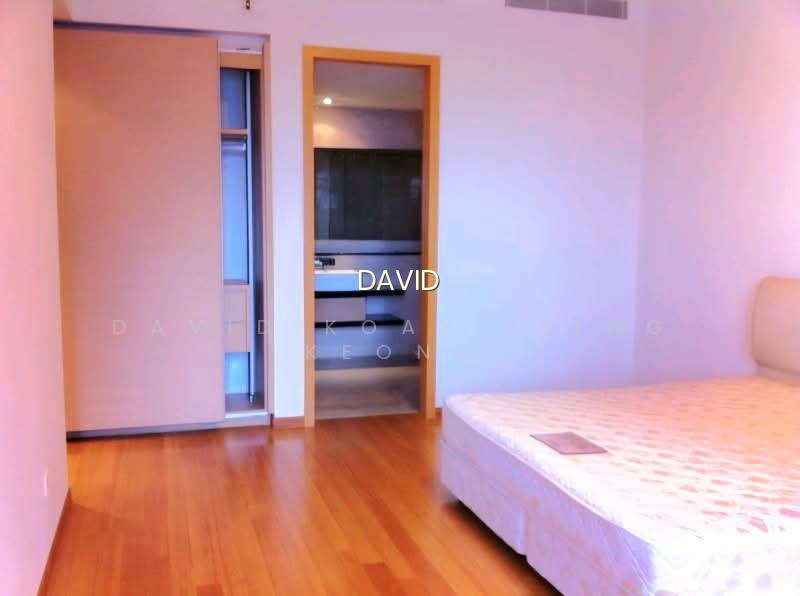 MARINA BAY RESIDENCES photo 5