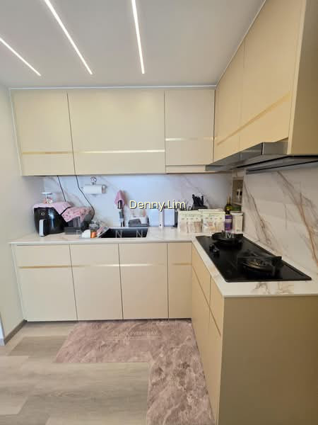 HILLVIEW REGENCY photo 5
