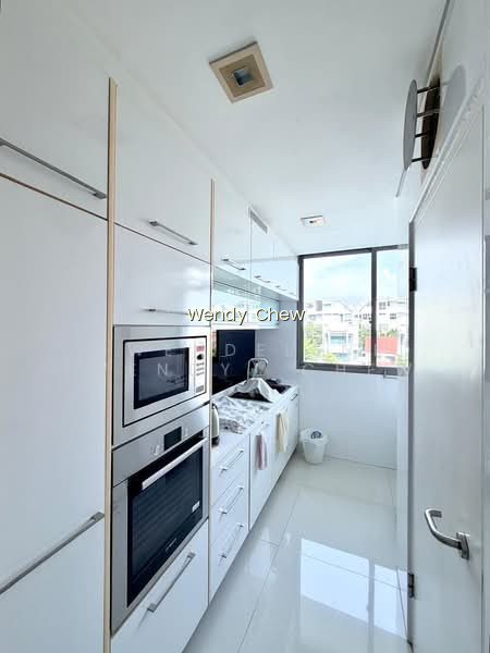 ST PATRICK'S RESIDENCES photo 4