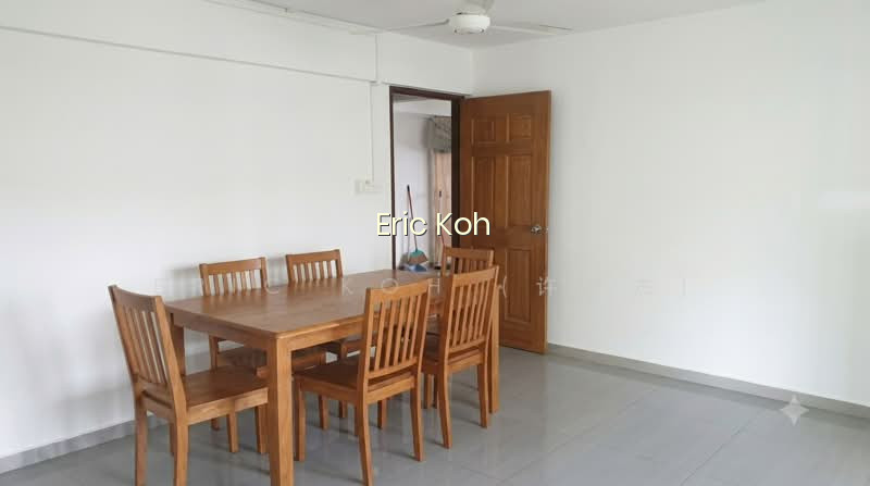 115 MARSILING RISE photo 5