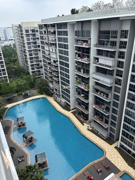 SKYPARK RESIDENCES photo 2