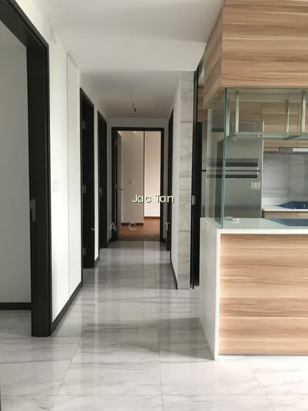 THE POIZ RESIDENCES photo 4