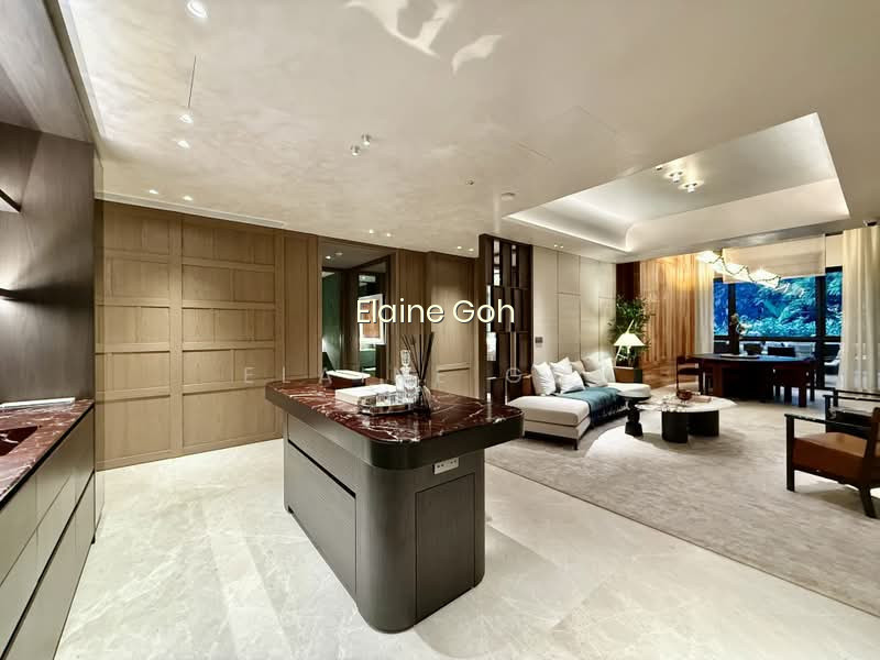 UPPERHOUSE AT ORCHARD BOULEVARD