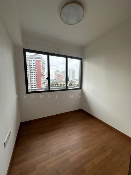 STIRLING RESIDENCES 10