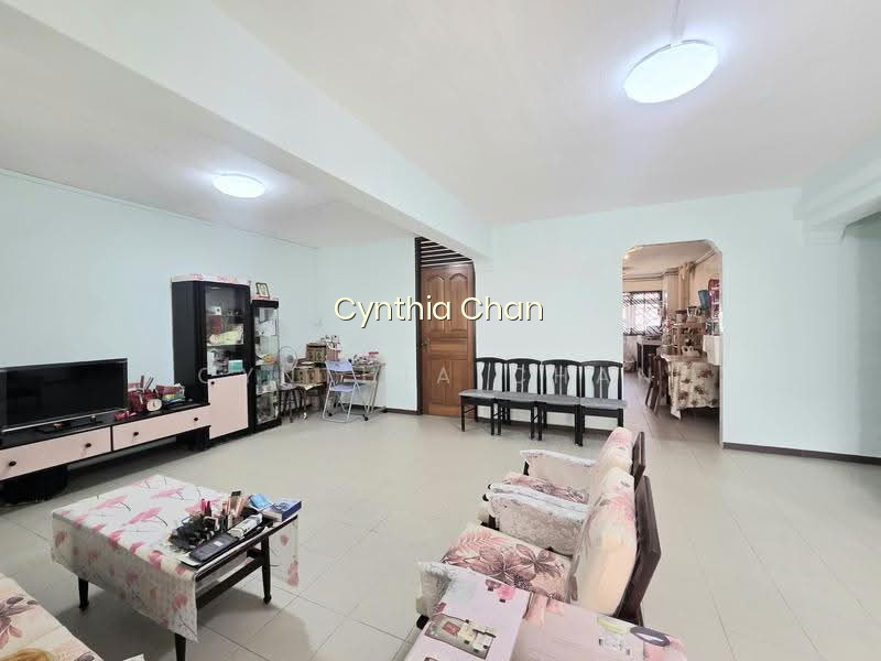 665 YISHUN AVENUE 4 image 1 of 10