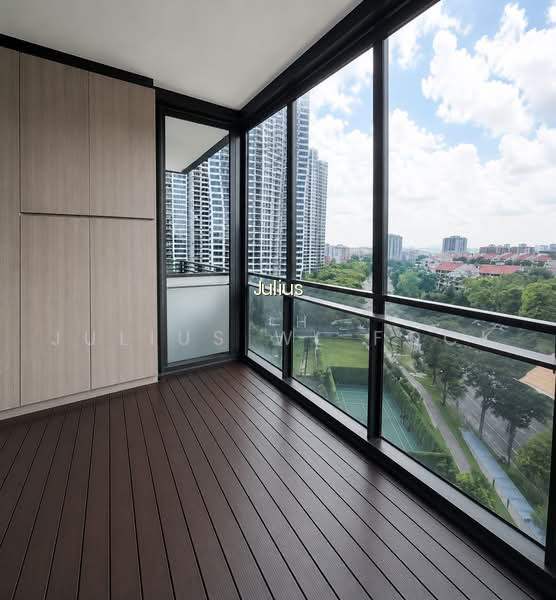 LEEDON GREEN photo 3