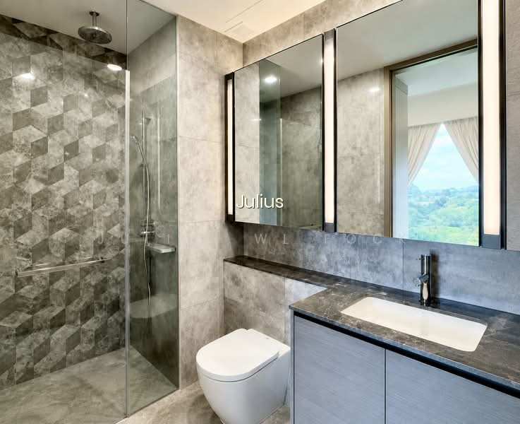 LEEDON GREEN photo 5