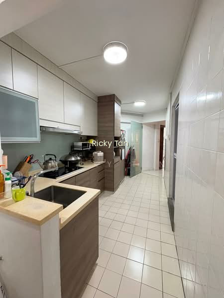 544 WOODLANDS DRIVE 16 photo 4