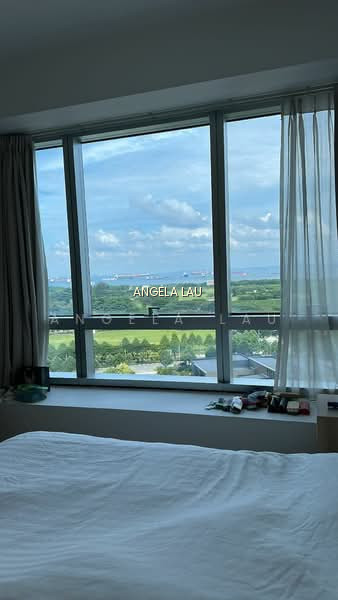 MARINA BAY RESIDENCES photo 3