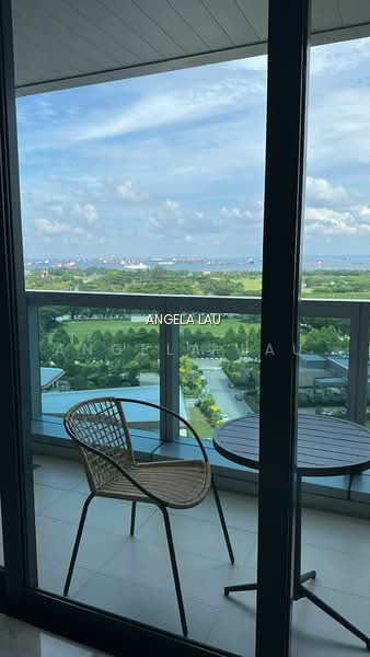 MARINA BAY RESIDENCES photo 6