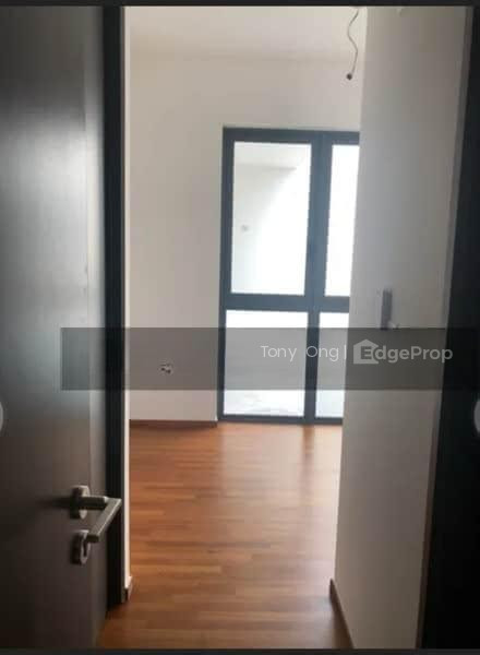 NORTH PARK RESIDENCES photo 3
