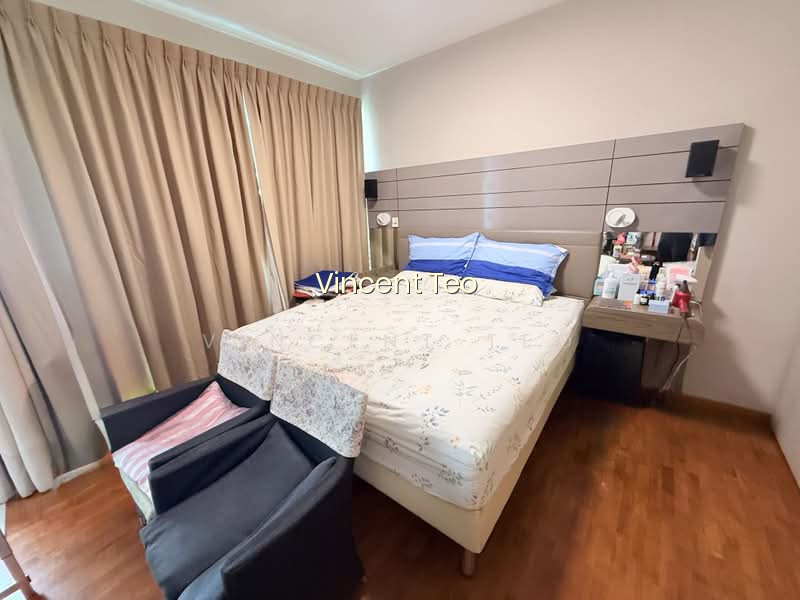 ESPARINA RESIDENCES image 1 of 5