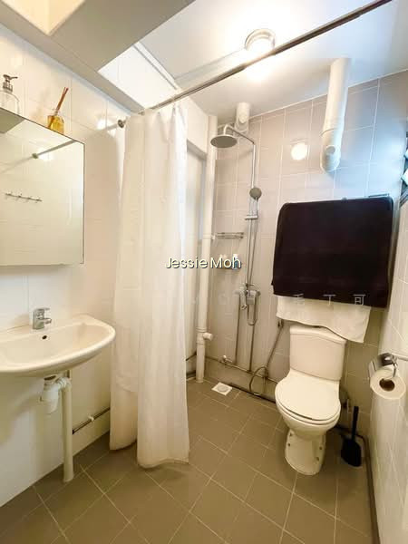 803 TAMPINES AVENUE 4 photo 5