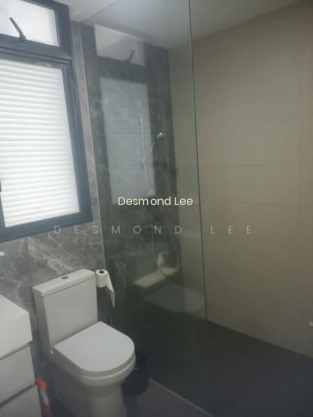 THE LUXURIE 10