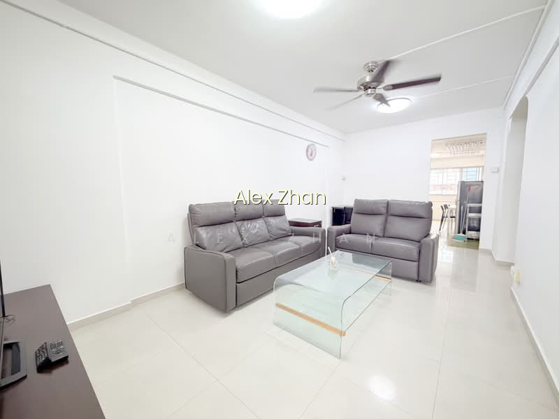 160 YISHUN STREET 11 image 1 of 10