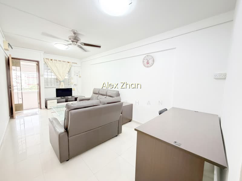 160 YISHUN STREET 11 photo 2