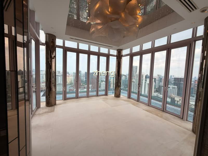 THE RITZ-CARLTON RESIDENCES 2