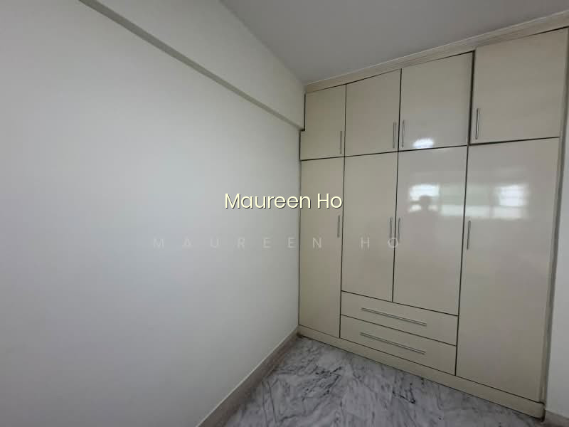 179 ANG MO KIO AVENUE 5 image 1 of 9