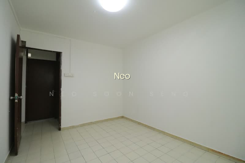 43 TEBAN GARDENS ROAD photo 3