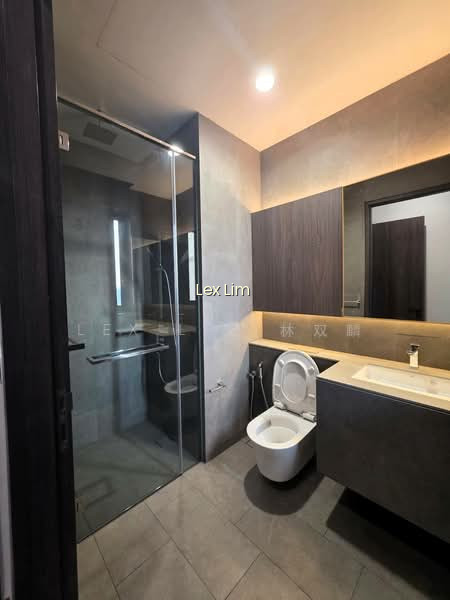 MIDTOWN MODERN 7
