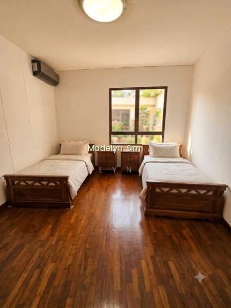 159 HOUGANG STREET 11 image 1 of 10